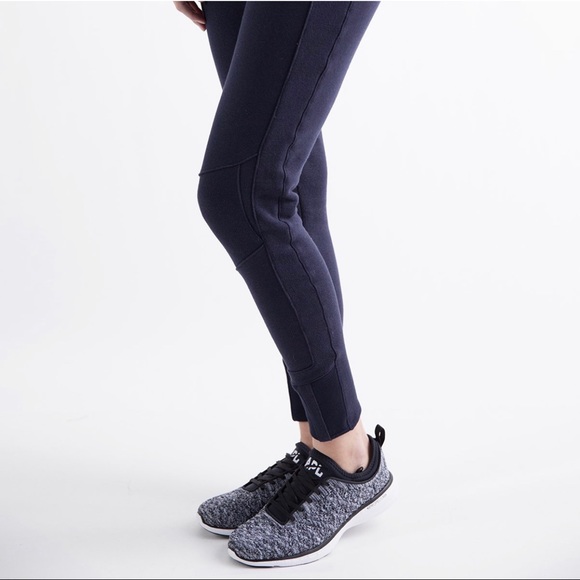 APL The Perfect Jogger - Picture 5 of 6